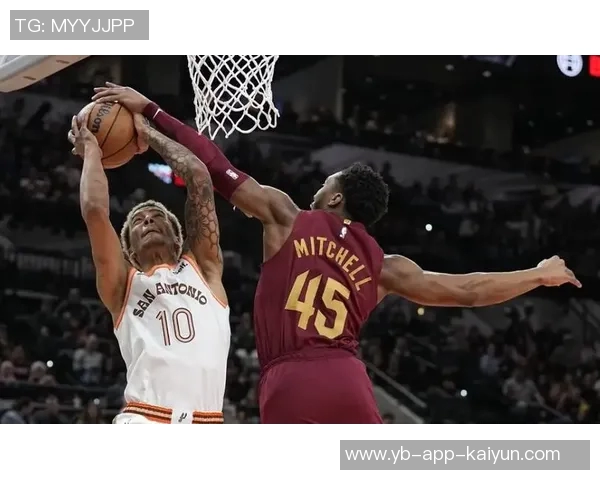 马刺展现惊人韧性逆转19分创赛季新高再度演绎逆转传奇