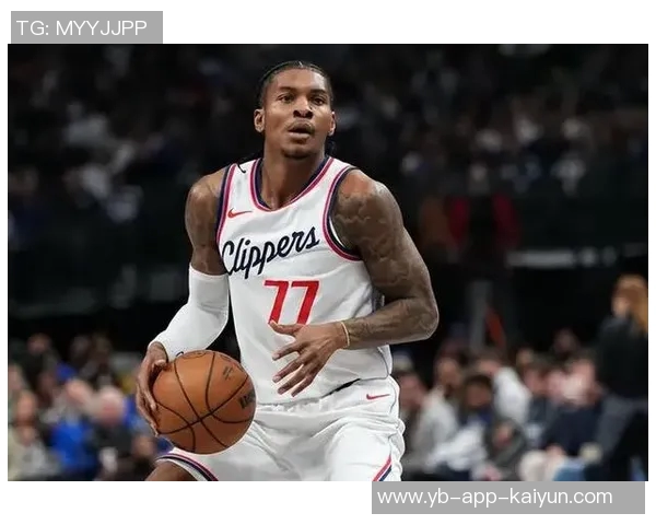 小凯文波特半场表现出色11投8中斩获17分精彩拉杆上篮引发全场欢呼