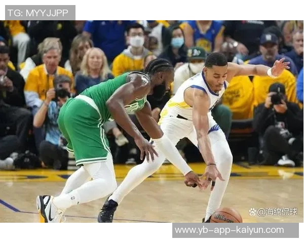 里斯半场表现不佳仅出战7分钟未得分正负值为负影响球队表现